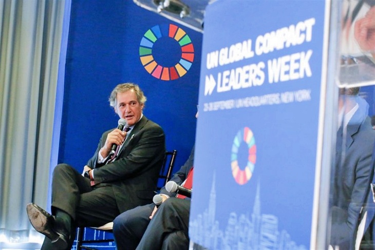 Acciona aboga por que las empresas repercutan el precio del carbono