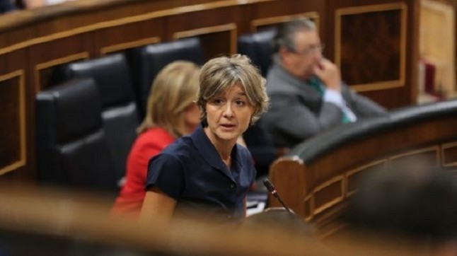 Eurodiputados denuncian ante el Consejo de la UE los conflictos de intereses de Tejerina sobre fertilizantes