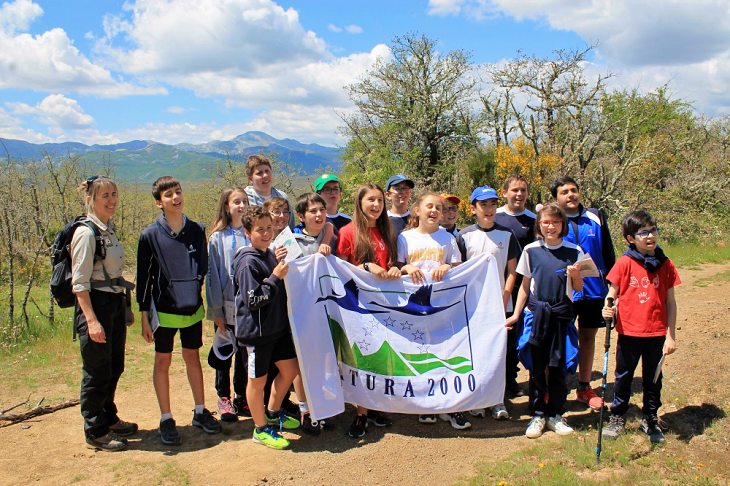 Más de 7.000 escolares participaron durante 2019 en los programas de educación ambiental de la Fundación Oso Pardo en la Cordillera Cantábrica y los Pirineos