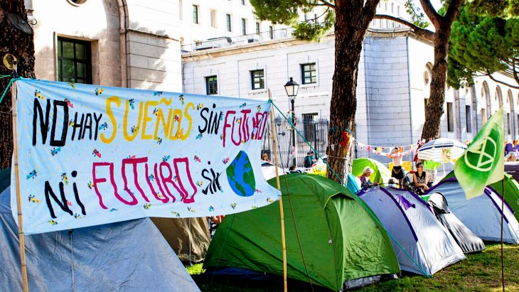 La acampada climática analizará y exigirá medidas urgentes frente a la emergencia ecológica