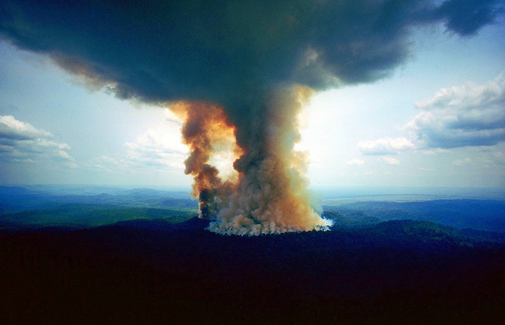 La selva amazónica arde sin control