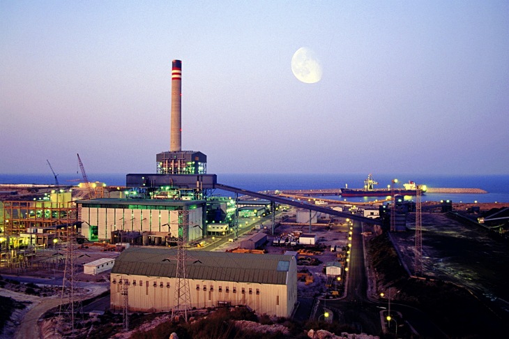 La clausura de la central de Carboneras paliará el Cambio Climatico