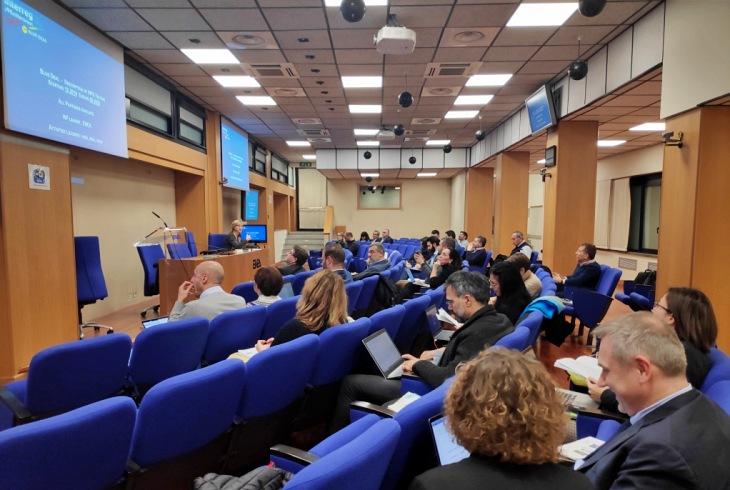 Los andaluces apuestan por la implantación en la costa de energías limpias marinas