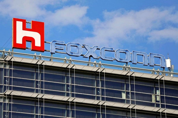 Fiat Chrysler y Foxconn ‘alianza’ para fabricar coches eléctricos en China