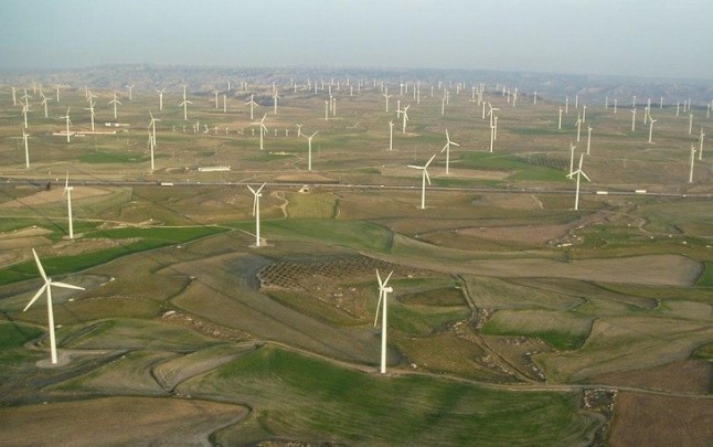 Villar Mir apuesta por el sector eólico con dos nuevos parques en Zaragoza