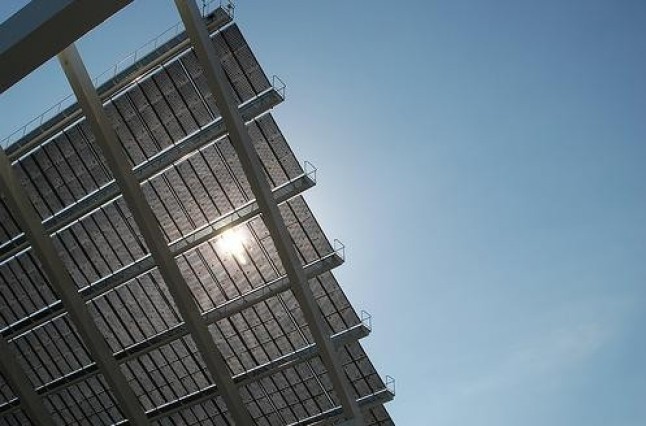 Industria ve buena voluntad en los fotovoltaicos para cerrar pronto el último acuerdo pendiente