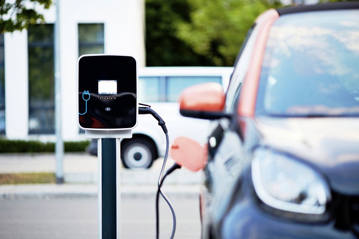 El impuesto de matriculación debe ser mayor para afrontar los objetivos climáticos