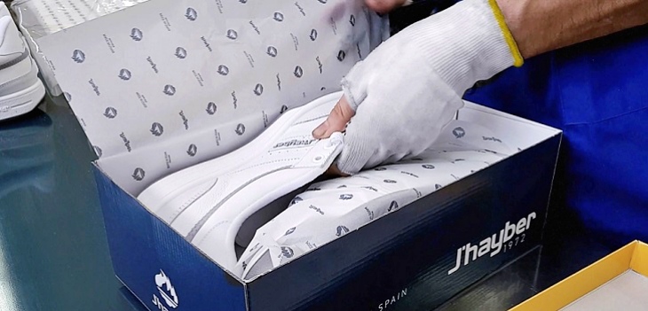 JHayber ‘fulmina’ el plástico en toda su cadena de producción nacional