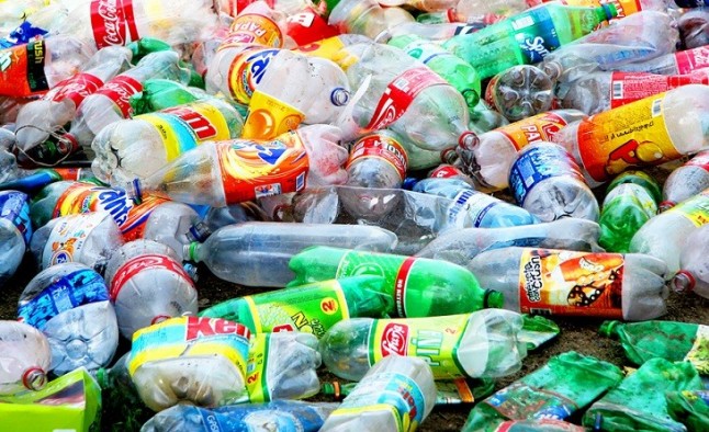 Fallas para concienciar sobre la contaminación de los plasticos