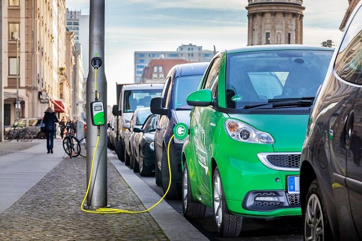 La venta de coches eléctricos se dispara en Europa el mes de agosto
