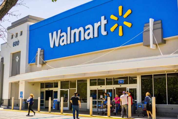 Duelo de gigantes: Walmart demanda a Tesla por el incendio de sus paneles solares
