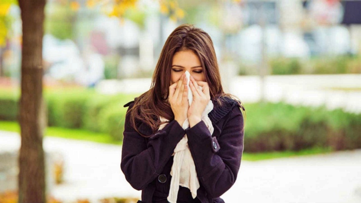 La contaminación del aire provoca rinitis grave