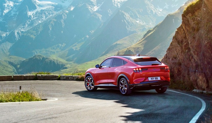 Ford Mustang todocamino eléctrico ‘Mach-E’