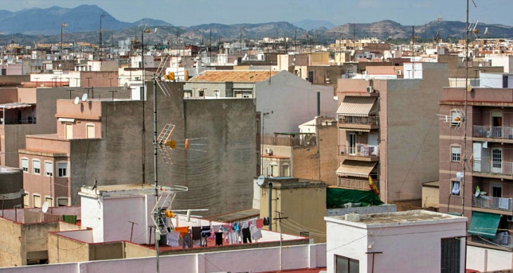 Las viviendas precarias o con diseños deficientes perjudican la salud de más de 120.000 españoles