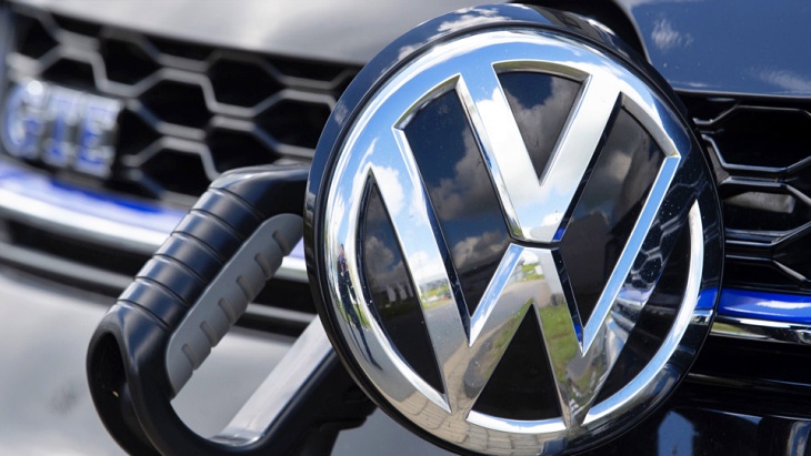 Volkswagen y Northvolt unen fuerzas para producir baterías para vehículos eléctricos