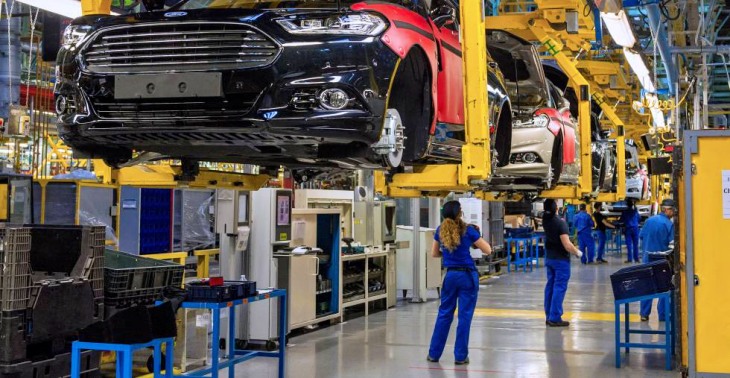 Ford invertirá en Almussafes para nuevos modelos híbridos