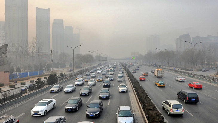 Conoce las marcas de coche que más CO2 emiten