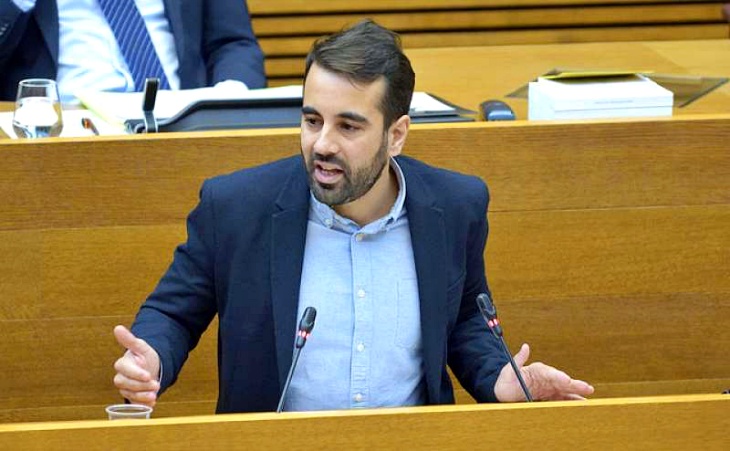 Polémica a cuenta del Plan Eólico valenciano