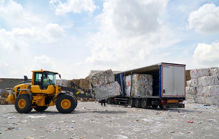 Repacar presenta al MITECO un Plan Estratégico Sectorial para el sector del reciclaje del papel y cartón