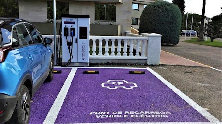 Catalunya contará con 23 puntos más de recarga rápida para vehículos eléctricos