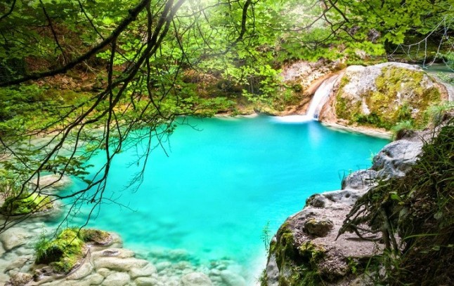 El Ecoturismo se vuelca en el Nacedero del Urederra (Navarra)