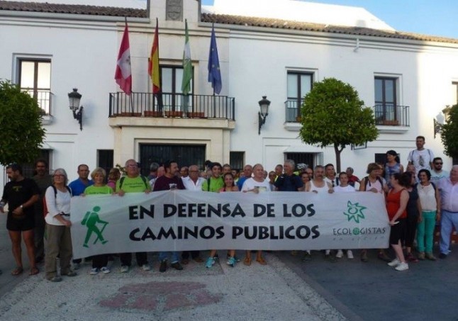 Injusto expediente a un guardia civil por participar en una ruta de senderismo por una vía pecuaria
