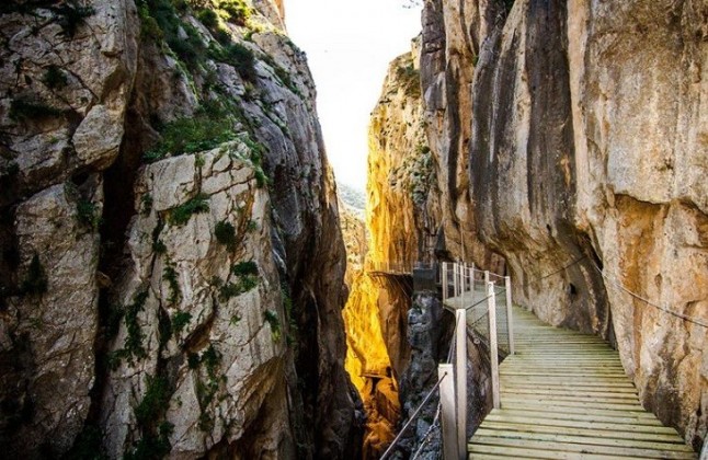 Visitar el Caminito del Rey en verano