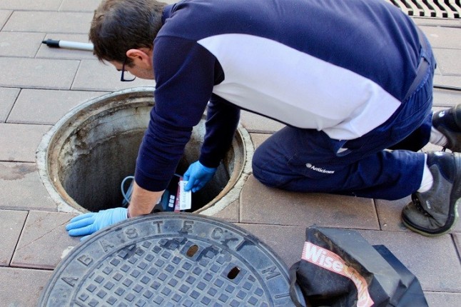 Ayuntamiento de Tres Cantos instala un tecnología verde en el alcantarillado para controlar los roedores