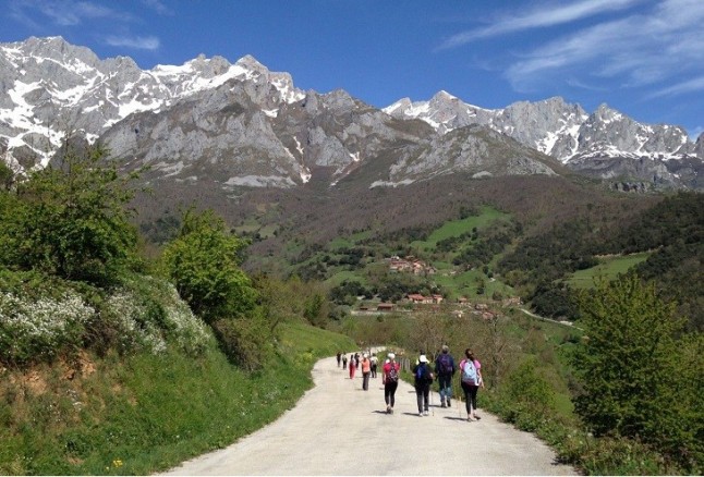 Un proyecto de integración y conservación mejorará el Camino Lebaniego