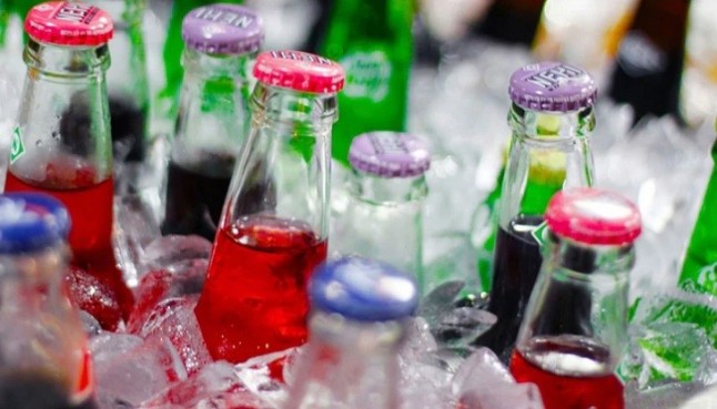 Ten mucho cuidado con las bebidas gaseosas y azucaradas