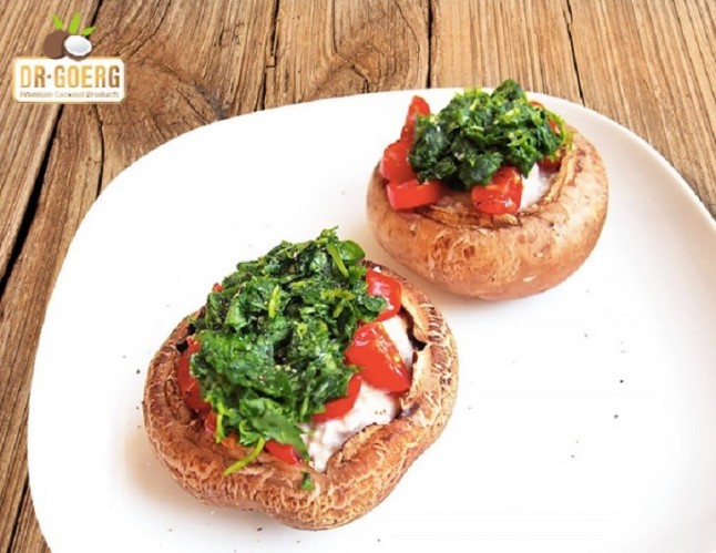 Setas portobello rellenas de espinaca y tomate