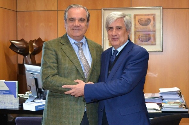 Veterinarios y farmacéuticos ponen en marcha un piloto de la Receta Electrónica Veterinaria en 86 farmacias de Toledo