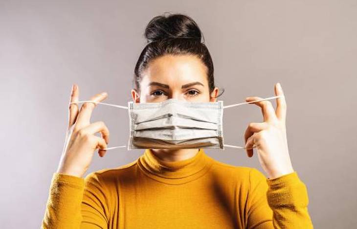 Soluciona tus problemas faciales con las consecuencias de la mascarilla