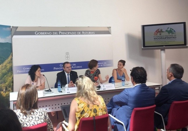 La provincia de Badajoz presenta su potencial ecológico y medioambiental en un Congreso de Ecoturismo en Asturias