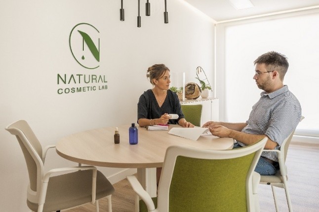 La cosmética ecológica entra con paso firme en la Universidad