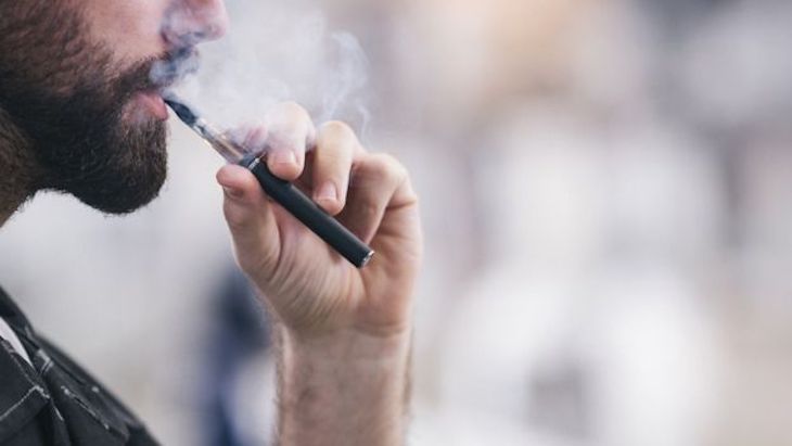 No te fíes ni un pelo de los cigarrillos electrónicos sin combustión