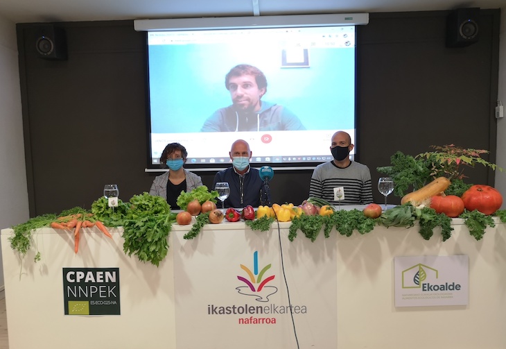 Tres ikastolas de Navarra introducen en los comedores escolares nuevos menús ecológicos