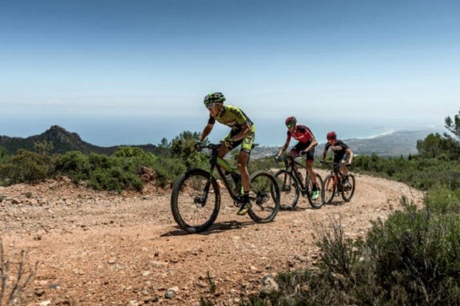 Los mejores bikers de montaña del mundo promocionan los atractivos de Castellón