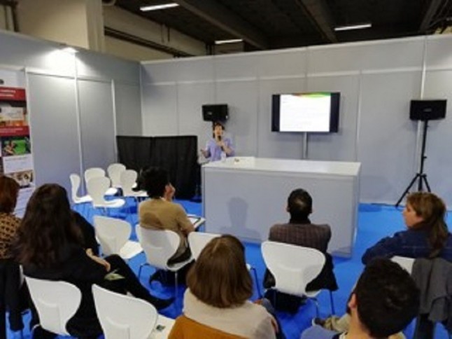 El CCPAE difunde la certificación para comercios minoristas a EcoSalud Barcelona