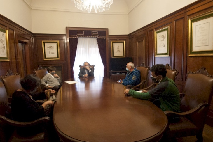 El EKOmercado vuelve a los andenes de la Antigua Estación de Autobuses de Pamplona