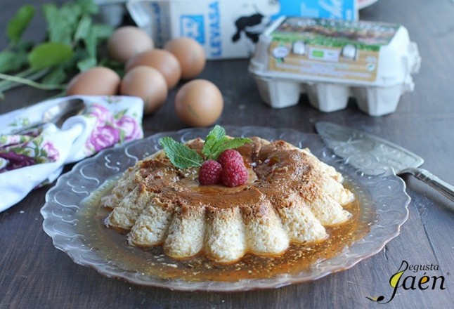 Delicioso flan de huevo casero