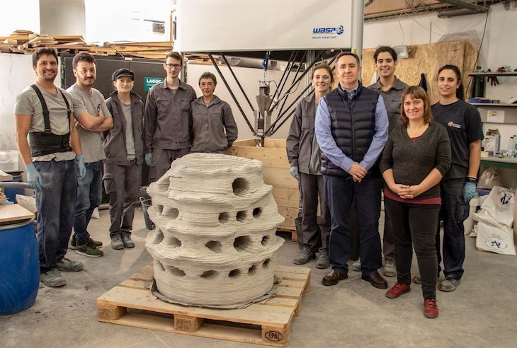 Tecnología verde para fabrica arrecifes artificiales para mejorar ecosistemas en entornos degradados