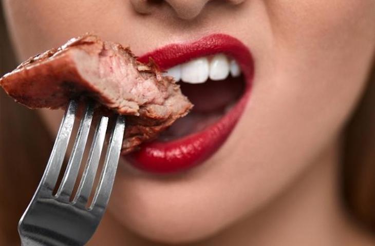 Europa promociona el consumo de productos de origen animal contradiciendo las premisas del ‘Pacto Verde Europeo’