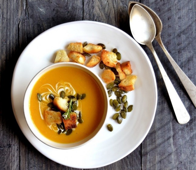 Caldo de calabaza y boniato