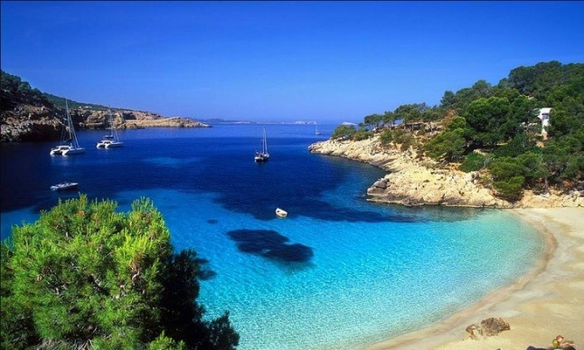 Guía de las playas que no se puede fumar en España