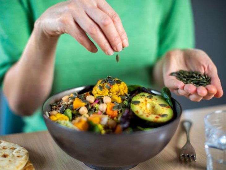 Vacunas contra COVID-19 + dieta de vegetales