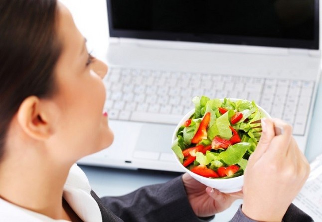 Quién dijo qué no se podía comer de forma saludable en la oficina