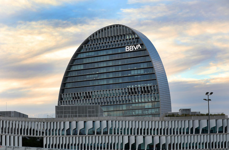 BME admite a negociación el CoCo verde de BBVA por importe de 1.000 millones