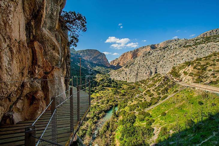 Casi 15.500 personas visitan el Caminito del Rey durante el mes de julio