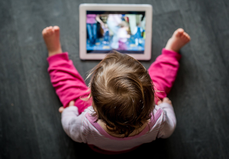 Daños neurológicos por el abuso de dispositivos en niños